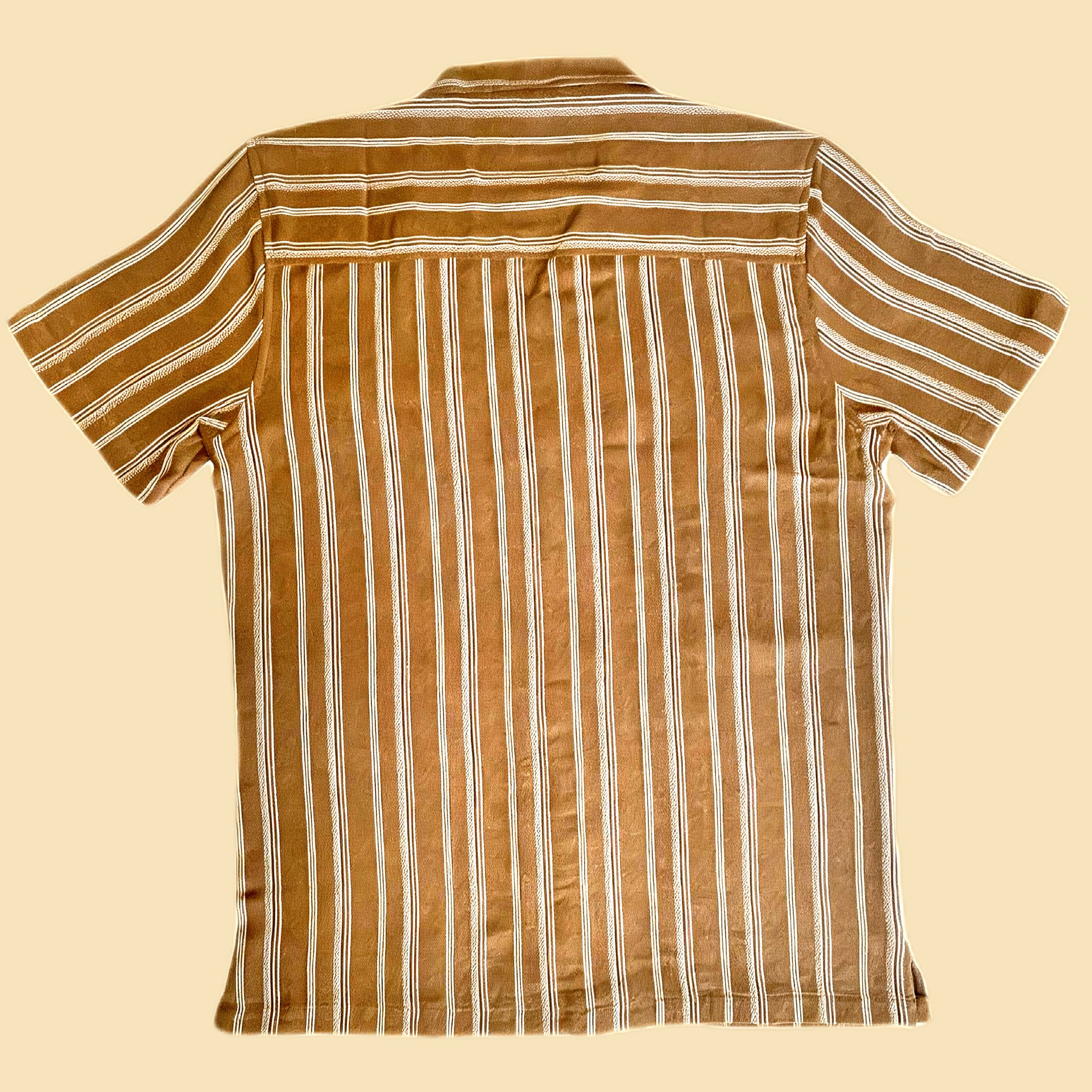 1-Lino Marrón y lineas claras