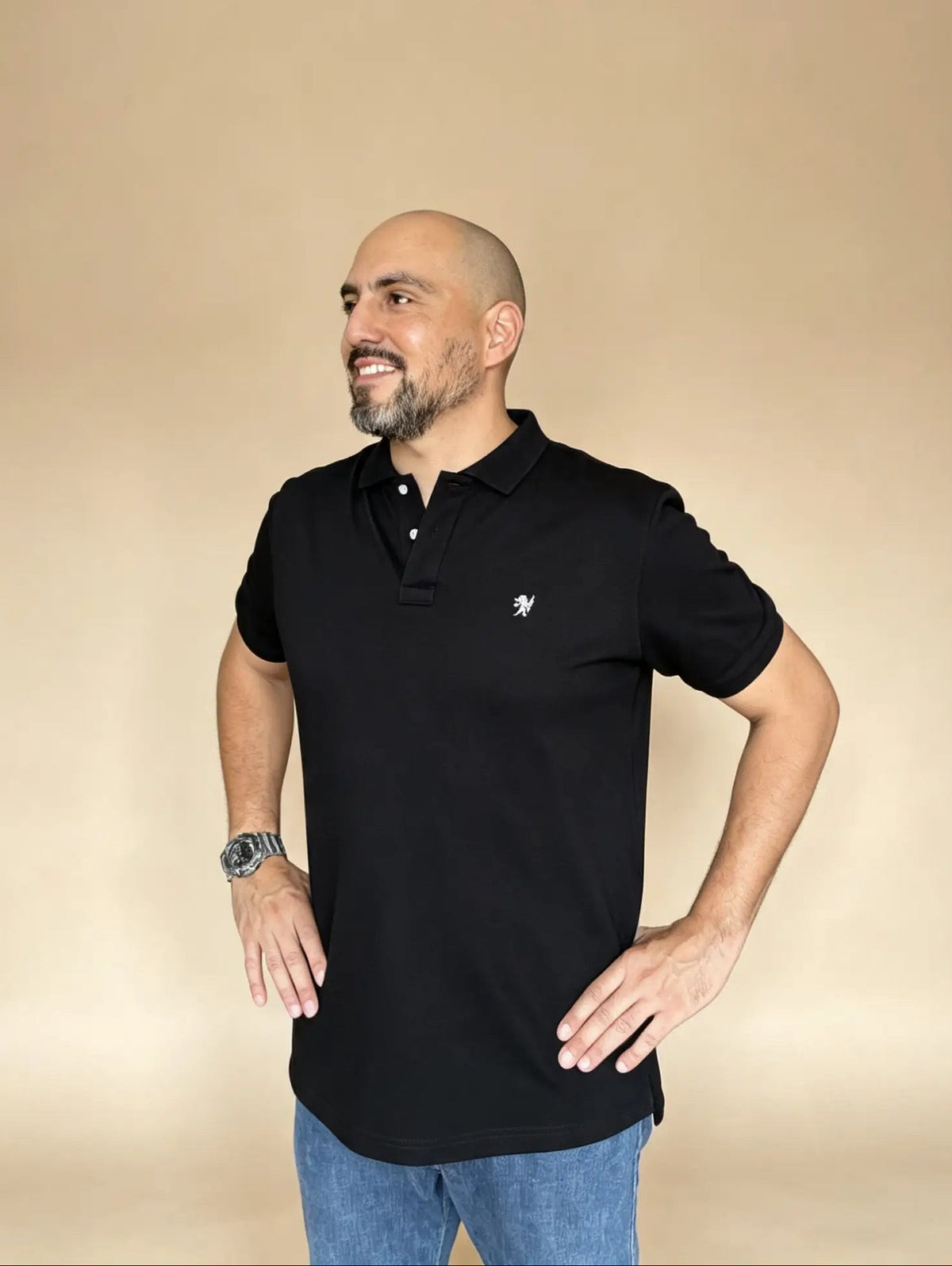 𝗖𝗮𝗺𝗶𝘀𝗲𝘁𝗮 piqué "𝗦𝗼𝗹𝘂𝗺" negro